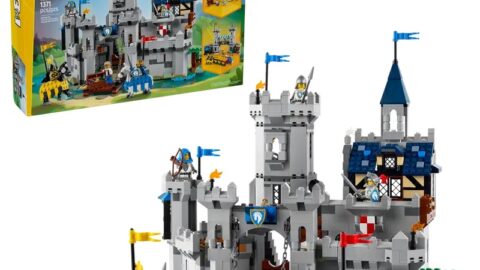 LEGO 31168 Creator Middeleeuws Kasteel met Ridders te Paard