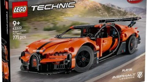 LEGO 42222 Technic Bugatti Chiron Pur Sport Hypercar
