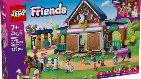 LEGO 42688 Friends Paardenstal en Manege